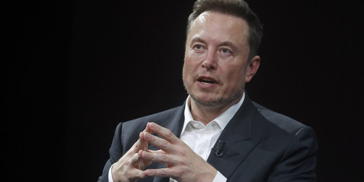 O salário de US$ 158 bilhões de Elon Musk na Tesla foi 2,5 milhões de vezes o salário de seus trabalhadores no ano passado – é “diferente de tudo que vimos antes”, diz o exec pay watch
