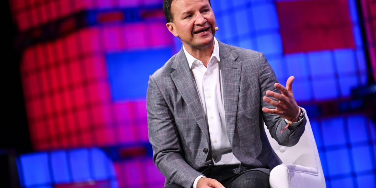 OpenAI Appoints Dali Rajic as Chief Revenue Officer Amid Executive Shakeup - News Directory 3