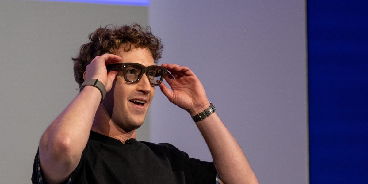 People are going to lengths to stop themselves from being filmed through Meta’s ‘pervert glasses’ People are going to lengths to stop themselves from being filmed through Meta’s ‘pervert glasses’