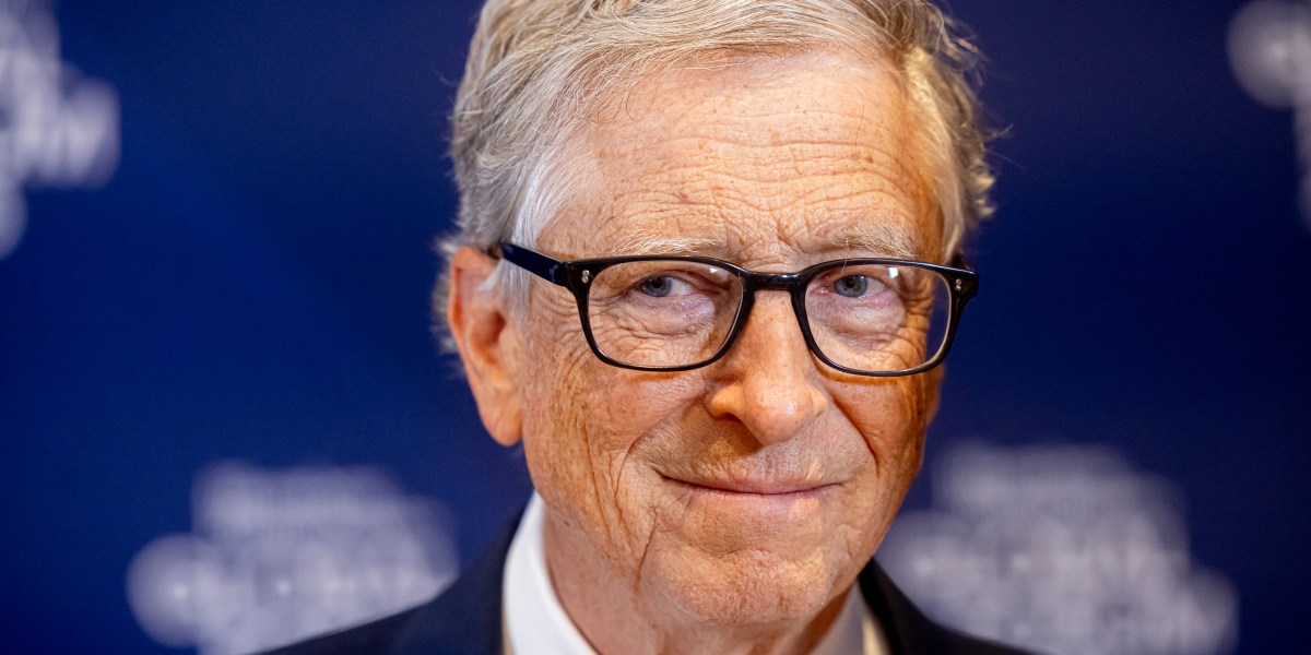 Bill Gates wants to tax robots to deter businesses from replacing humans with machines