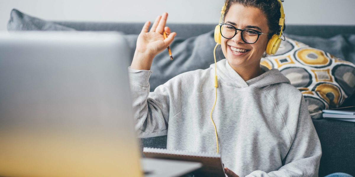 Despite CEOs like Elon Musk pushing in-person office work, a major study of 7,000 workers says remote employees are just as connected&mdash;and more engaged
