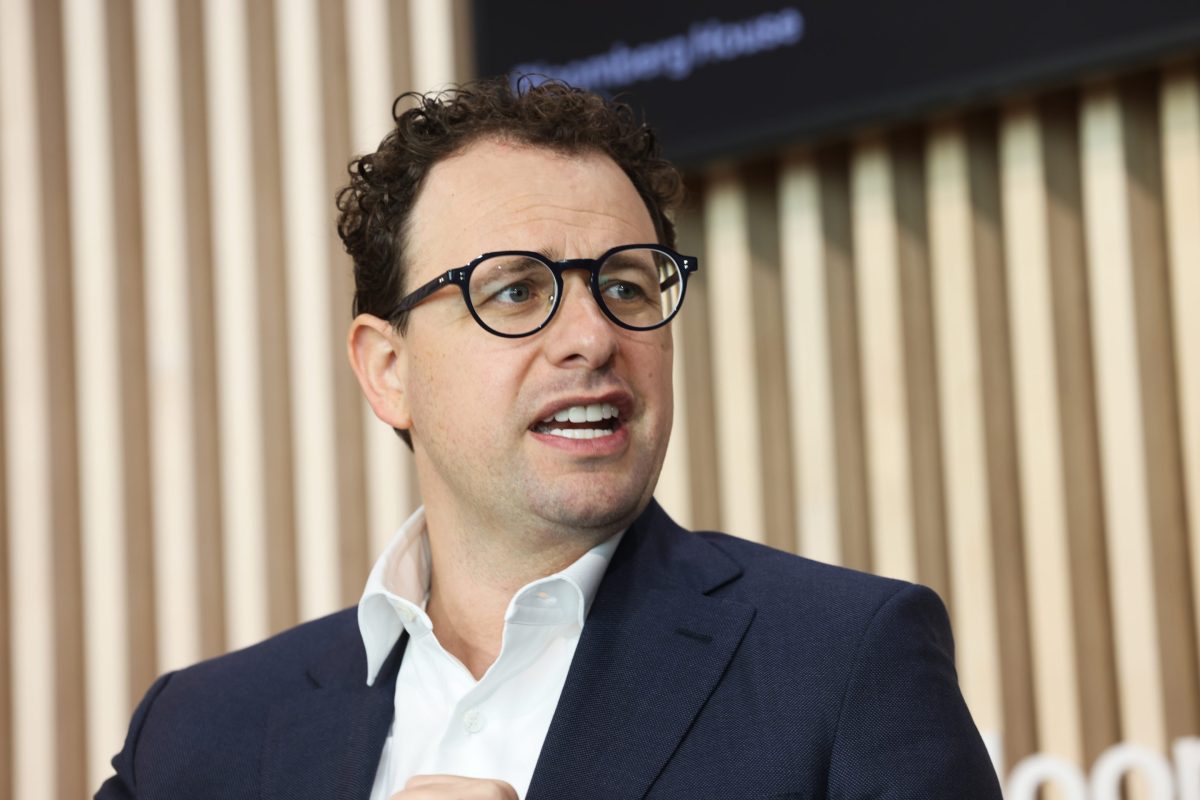Anthropic's $2T Valuation Outruns Its Profits
