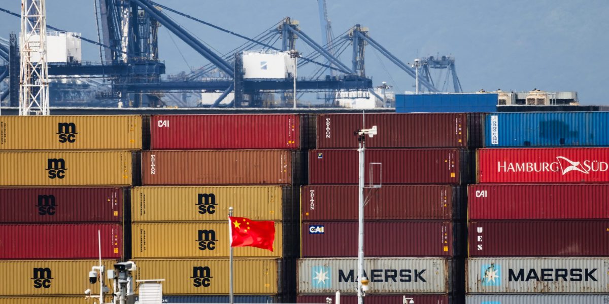 Trump trade enforcers deploy AI in tariff evasion crackdown