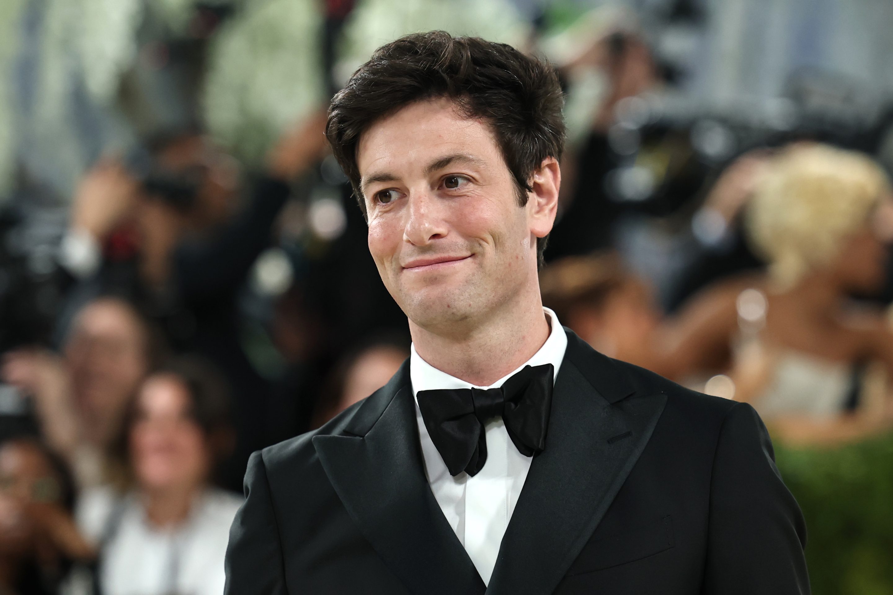 fortune.com - Orianna Rosa Royle - Billionaire Joshua Kushner just bought the Lakers for $12.5 billion-OpenAI's Sam Altman once said he 'doesn't care' what others think