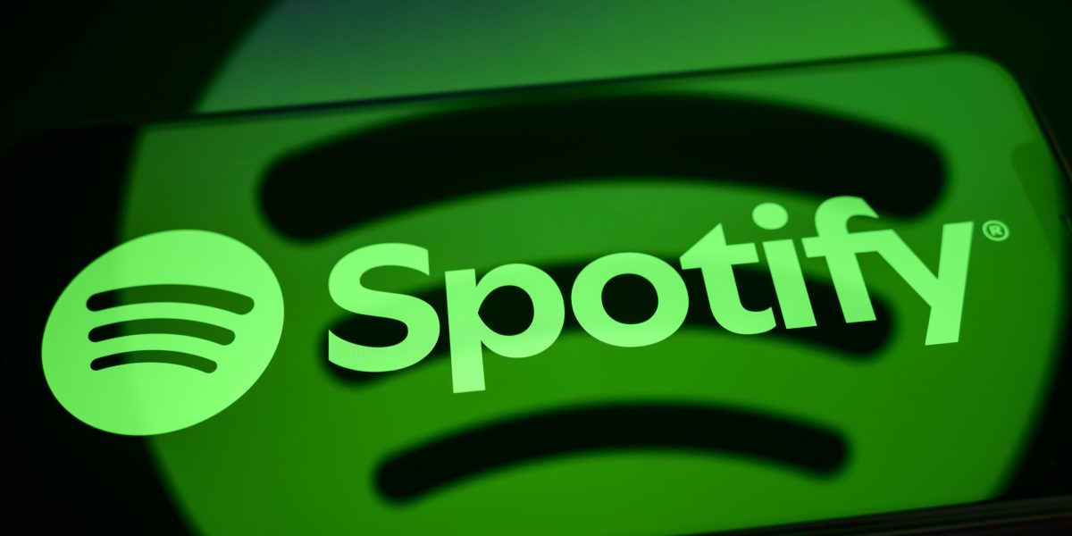 Spotify asks creators to label songs when they’re AI-generated