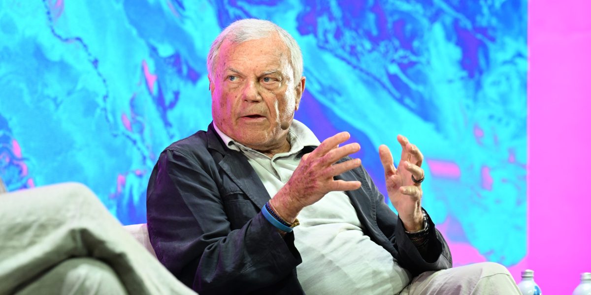Sir Martin Sorrell has identified the key AI skill for the future: ‘People who share will be the new kings and queens’ Sir Martin Sorrell has identified the key AI skill for the future: ‘People who share will be the new kings and queens’