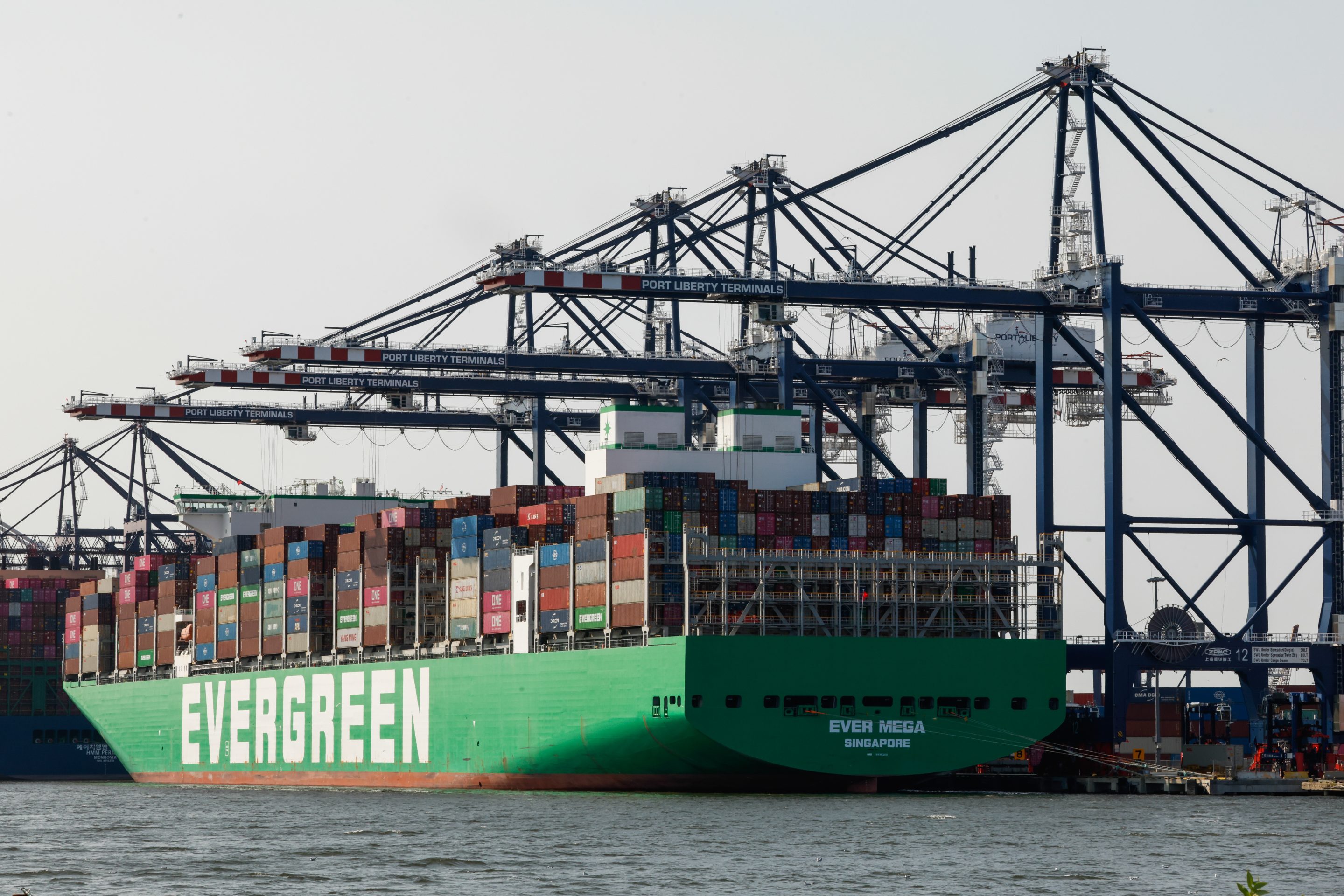 Tariff refunds juice corporate profits and GDP as tailwinds converge to propel growth to 4.3%; Fed's passthrough warning softened