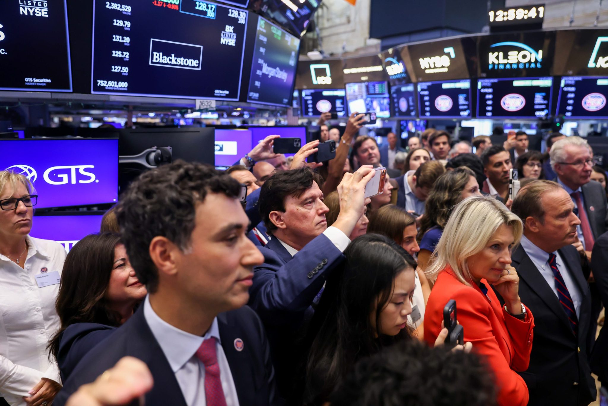 AI’s new millionaires want to disrupt philanthropy. They should fund what already exists