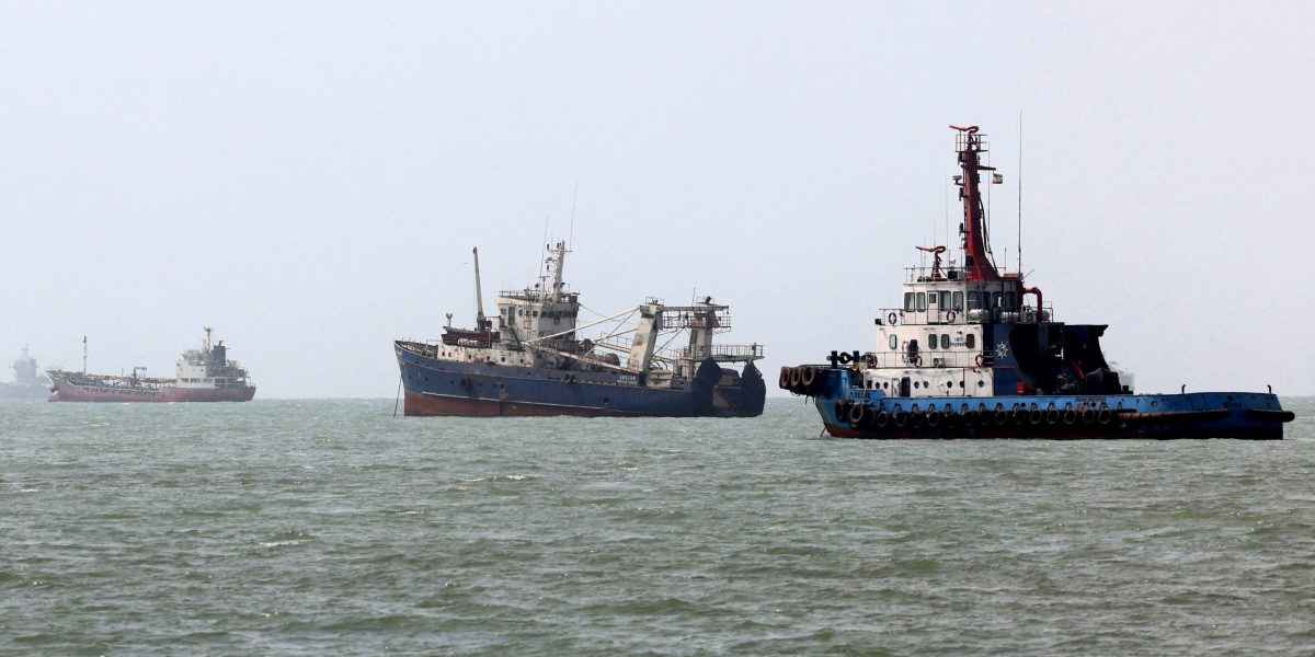 Covert mideast oil flows are keeping global prices in check