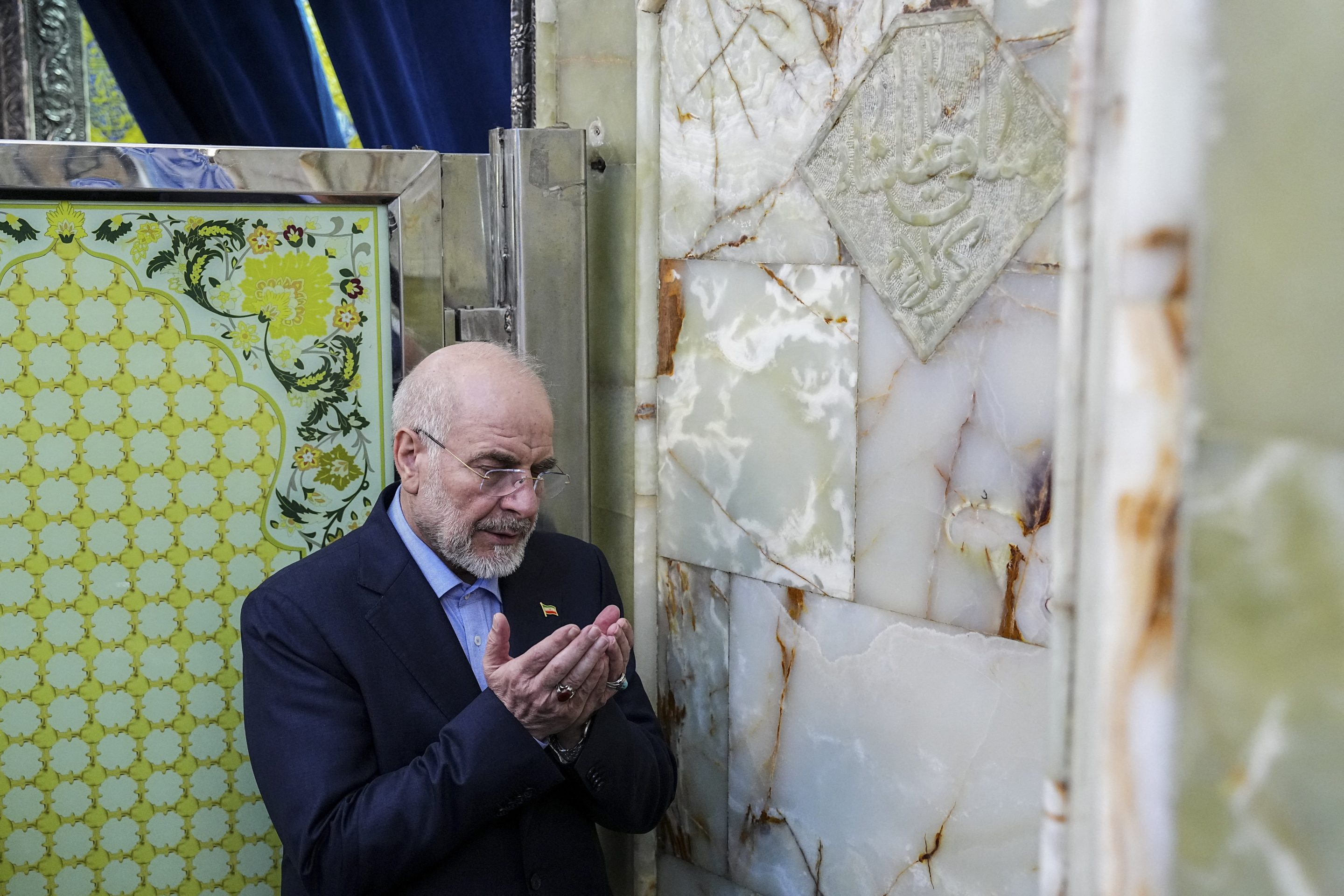 fortune.com - Jason Ma - We will not endure' - Top Iranian leaders signal they are running out of time as economy crumbles ahead of Trump's next sanctions onslaught