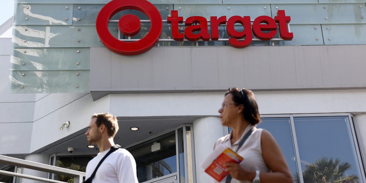 Fortune 500 companies got billions in tariff refunds. Here’s who’s giving customers a cut—and who isn’t Fortune 500 companies got billions in tariff refunds. Here’s who’s giving customers a cut—and who isn’t