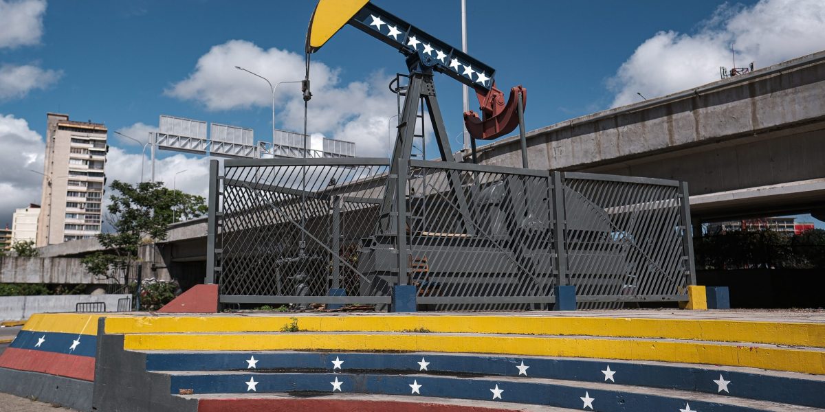 Trump’s ‘biggest oil deal in world history’ in Venezuela reeks of ‘colonial cronyism’ and could fail Trump’s ‘biggest oil deal in world history’ in Venezuela reeks of ‘colonial cronyism’ and could fail