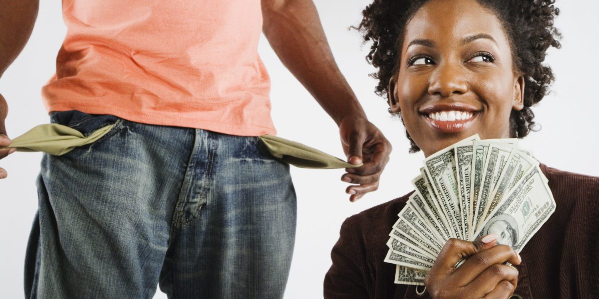 In this economy, millennials and Gen Z would rather break up than date someone in debt: 'There's a pretty big divide'