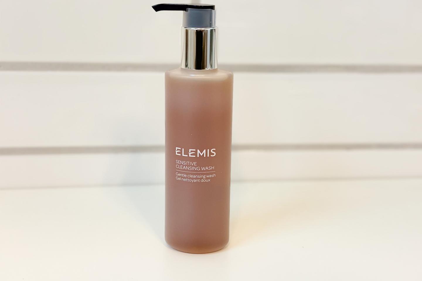 The Best Facial Cleansers in 2026: Tested for Glowy and Healthy Skin