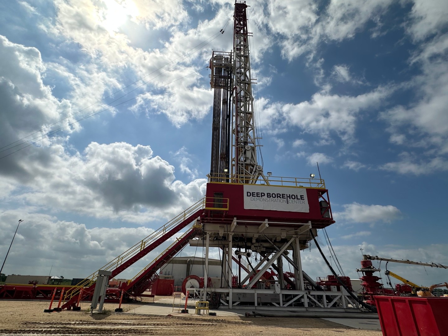 This nuclear startup and Halliburton repurposed oil-drilling tech in a bid to solve America’s radioactive waste problem