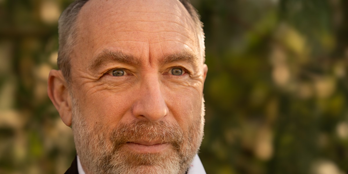 Jimmy Wales: ‘AI can generate answers. It still can’t earn trust’