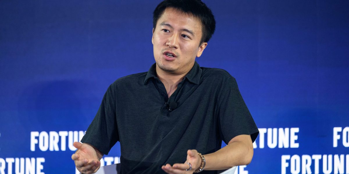 Black Lake founder Yuxiang Zhou pitted an AI agent against his top sales coach. His most experienced salespeople chose the AI