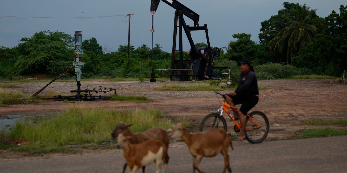 Chevron Expands in Venezuela as Trump Pushes U.S. Oil Companies Back Chevron Expands in Venezuela as Trump Pushes U.S. Oil Companies Back