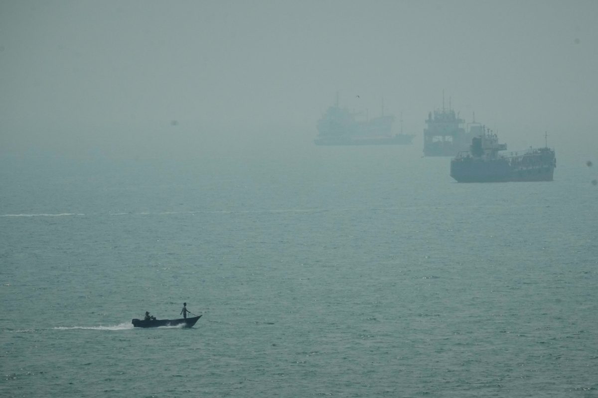 Oman Presses Trump on Regional Control of Hormuz