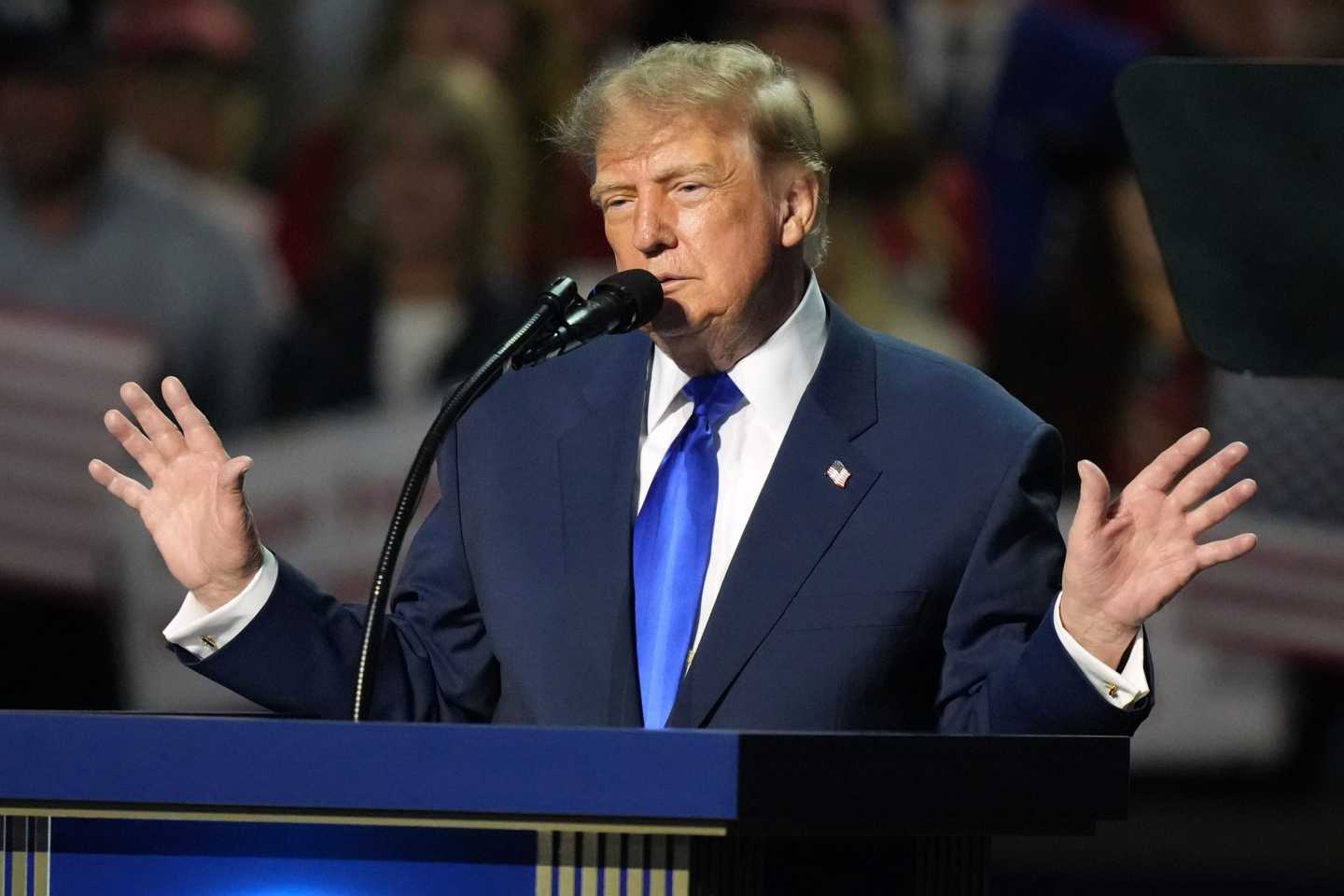 Trump tries to bribe Americans to vote Republican with promise of $5,000 dividend — only if the GOP wins