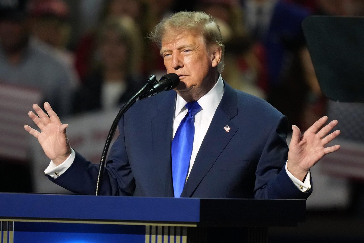 President Donald Trump pledged $5,000 payments to American adults if Republicans retain control of Congress in the midterm elections.