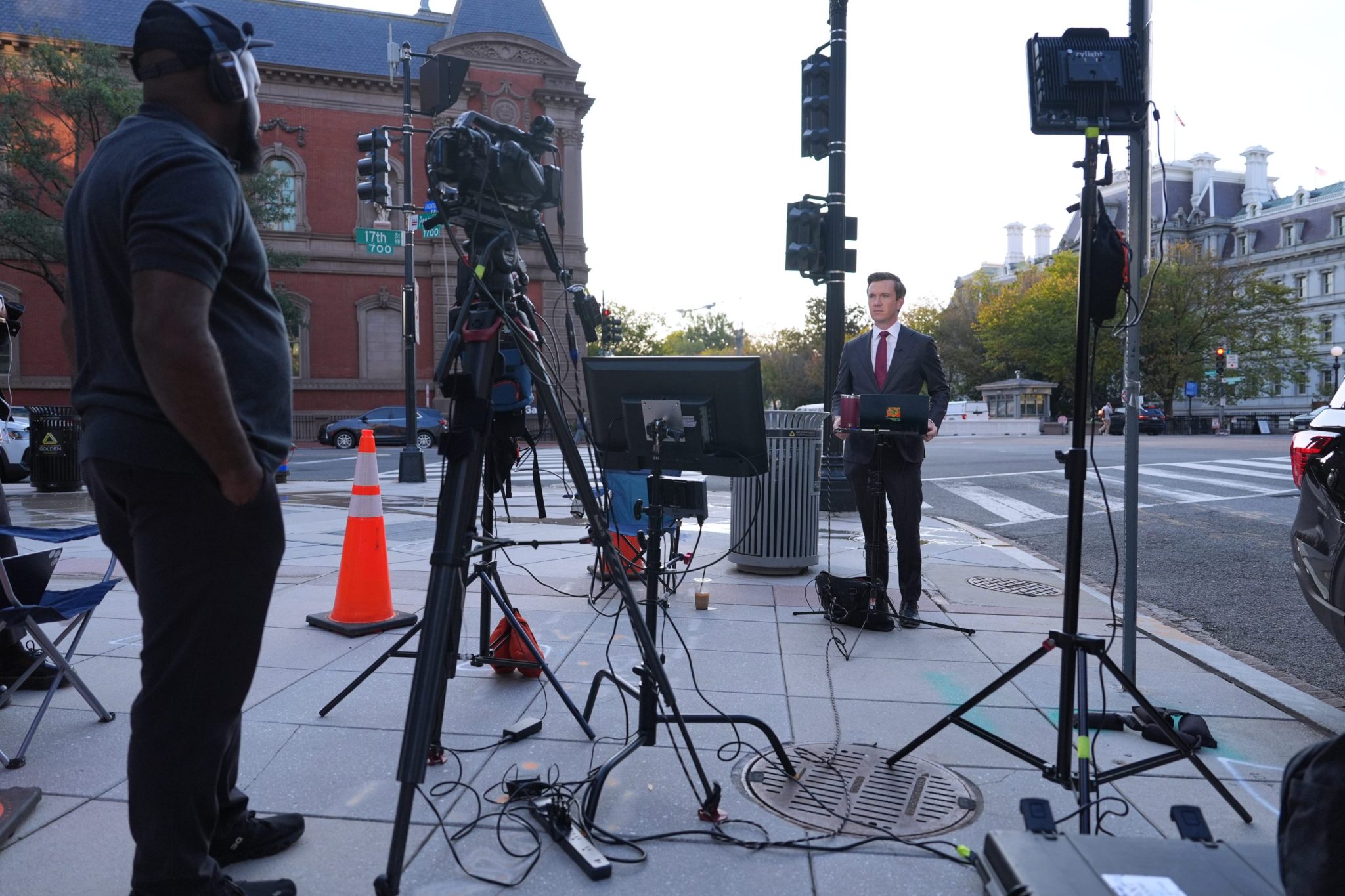 Judge orders White House to ‘immediately’ restore CNN, Politico and MS NOW’s access. Trump shrugs