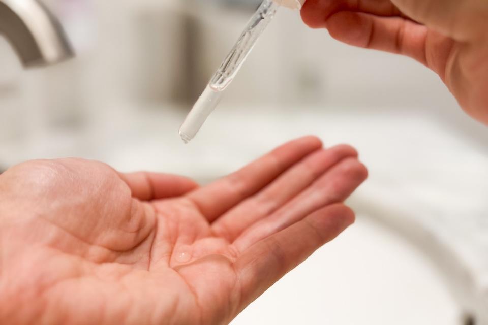 Our testers with the best hyaluronic acid serum