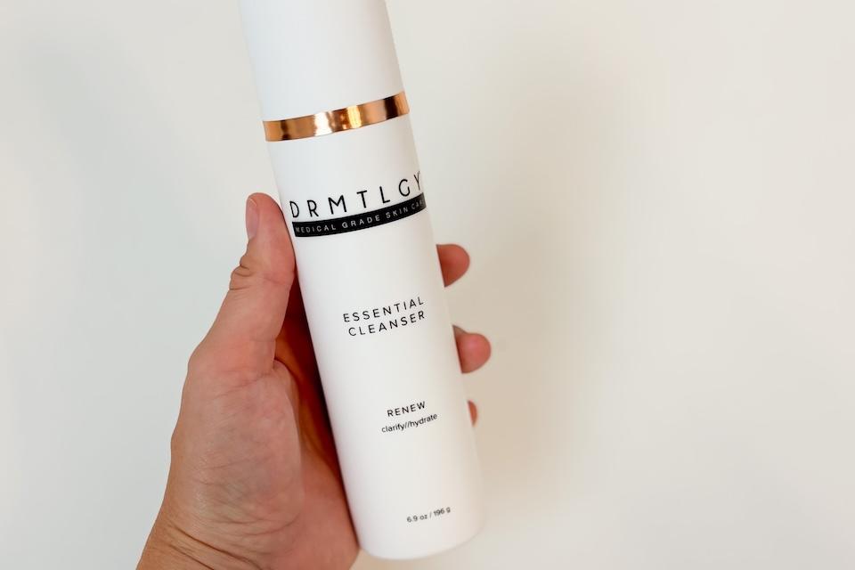 DRMTLGY as best face wash for acne