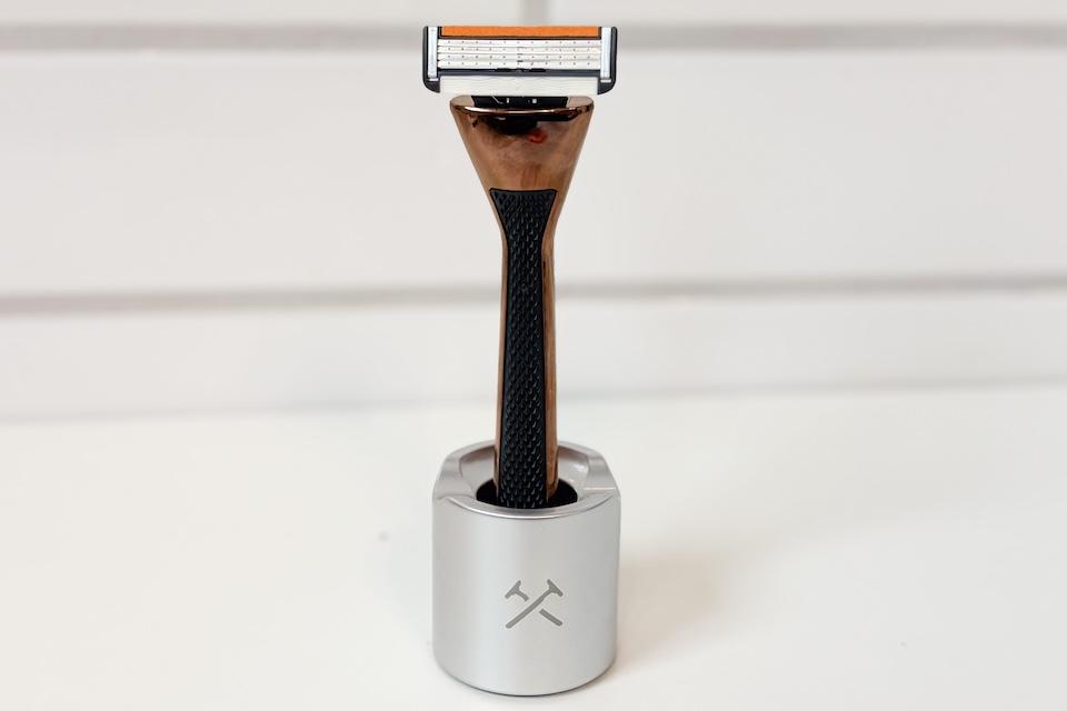 Dollar Shave Club as best men's razor