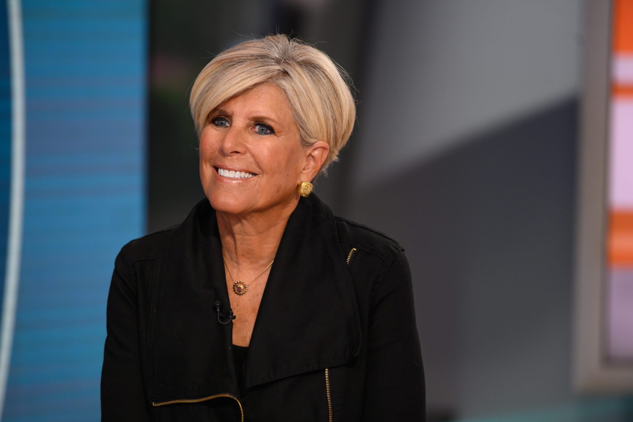 Despite being a multimillionaire, Suze Orman still cooks at home whenever possible—and says eating out is one of the biggest wastes of money