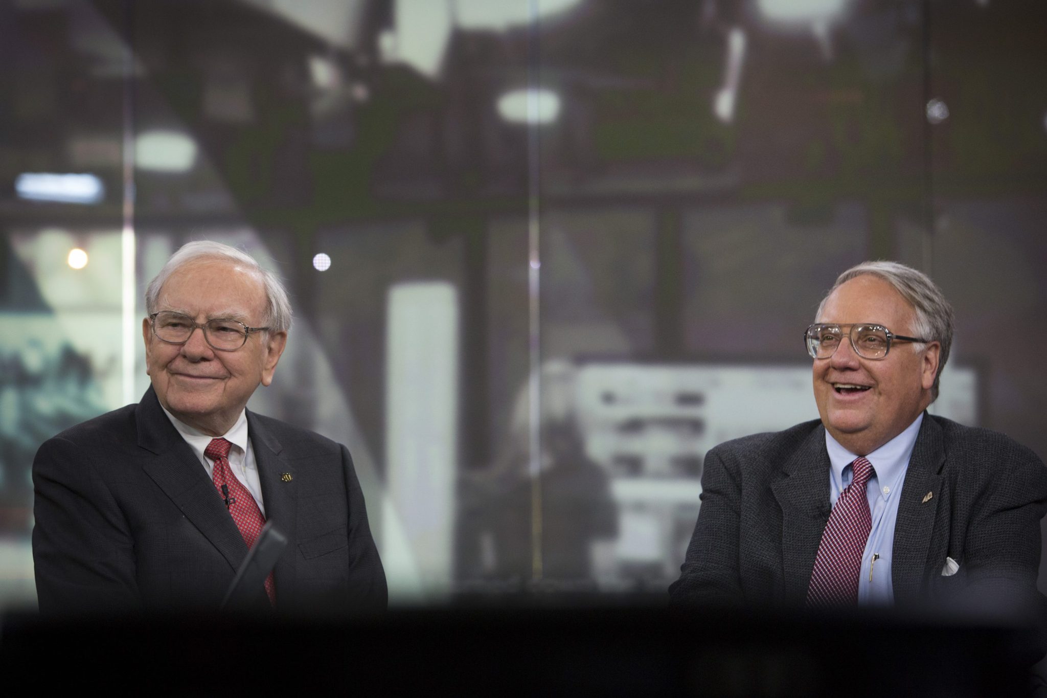 Meet Warren Buffett’s son Howard, a former sheriff, war photographer, and now, Berkshire’s new chairman