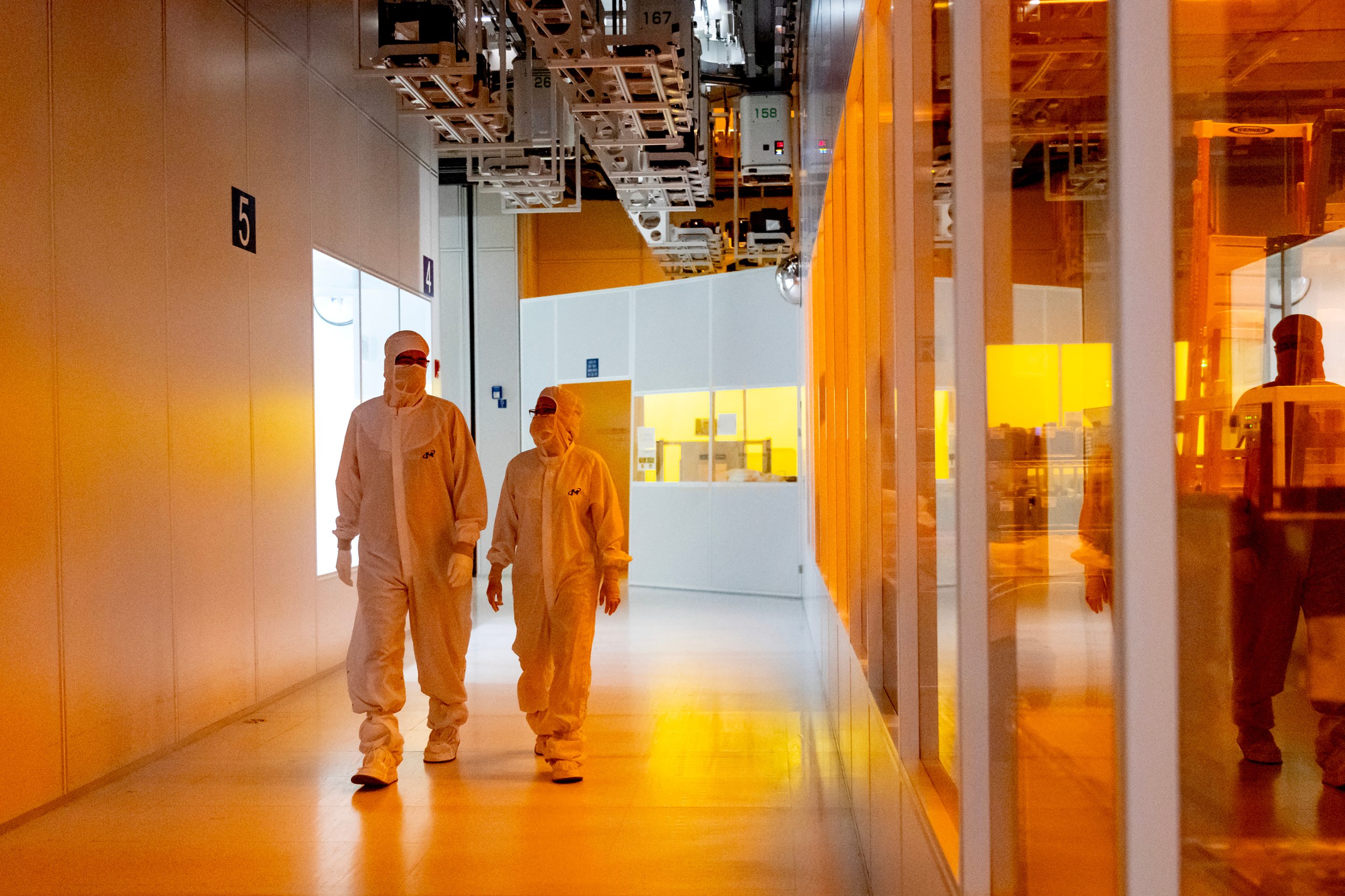 fortune.com - Alexei Oreskovic - Fortune Tech: Micron keeps the memory party going