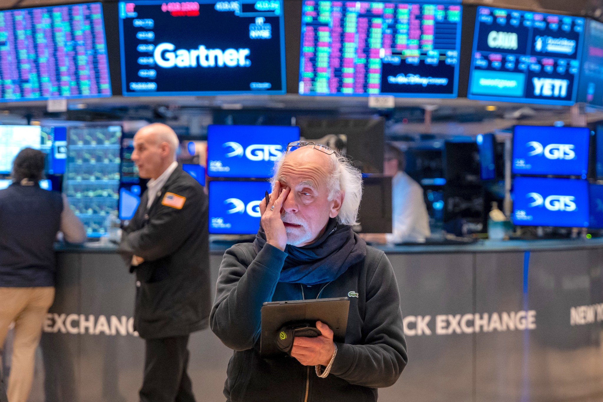 Global selloff in stocks as bond market enters ‘new era’ of risk