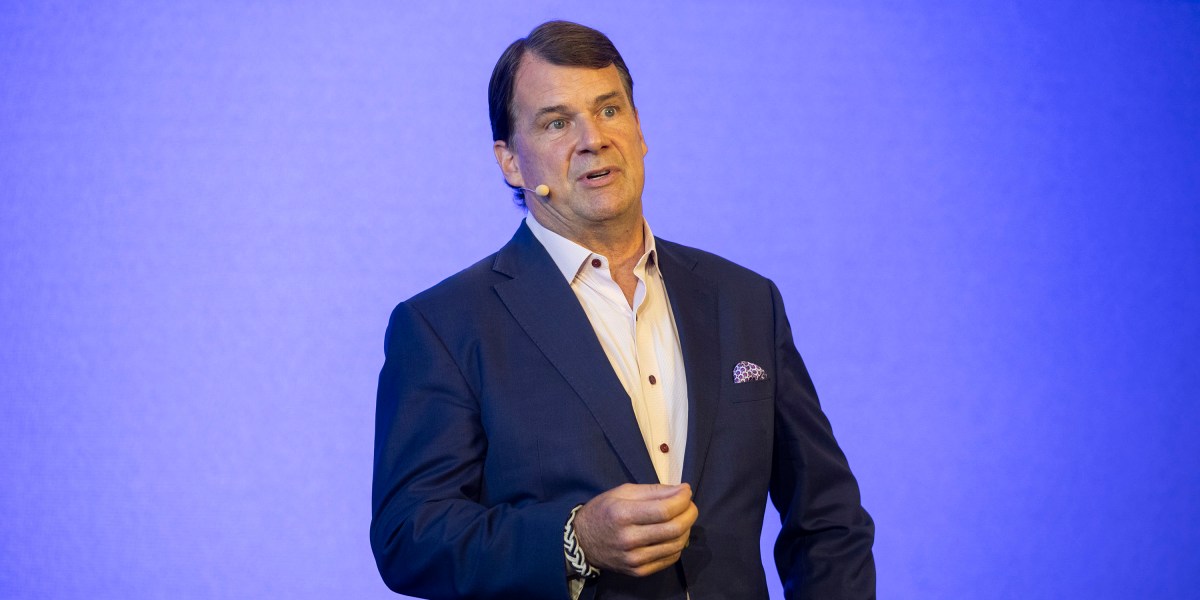Ford CEO Jim Farley teams with Jamie Dimon on  billion initiative as he fears the ‘backbone of the American dream’ is crumbling