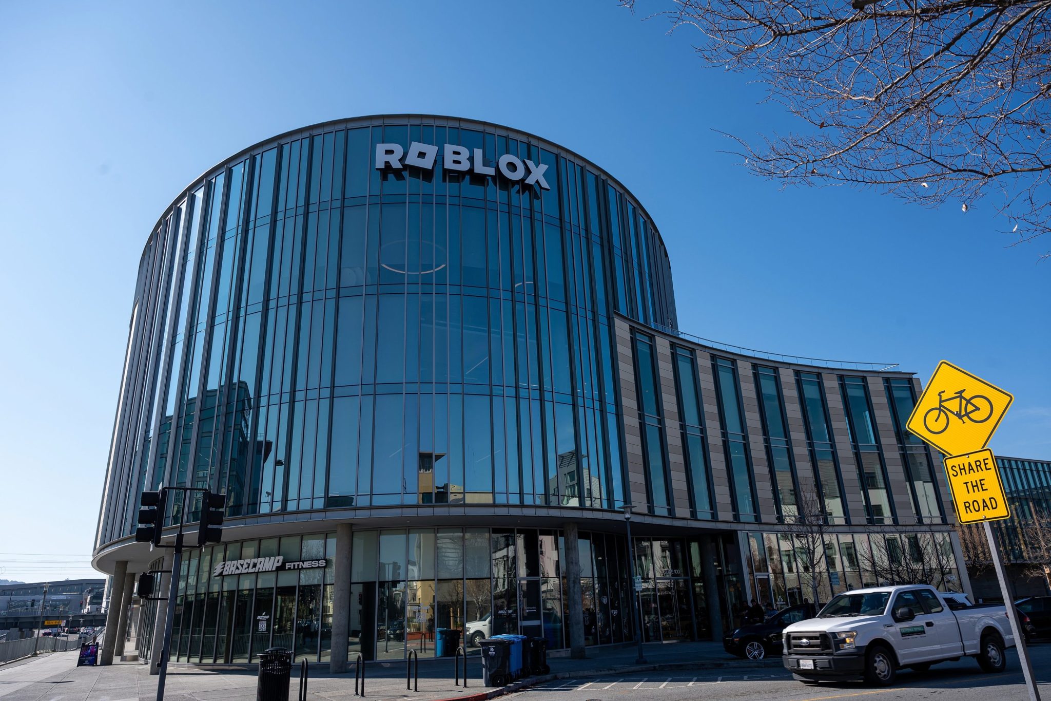 ‘I now realize I was foolish’: Widow of early Roblox programmer allegedly defrauded out of $6 million trying to buy out a man from his escort contract
