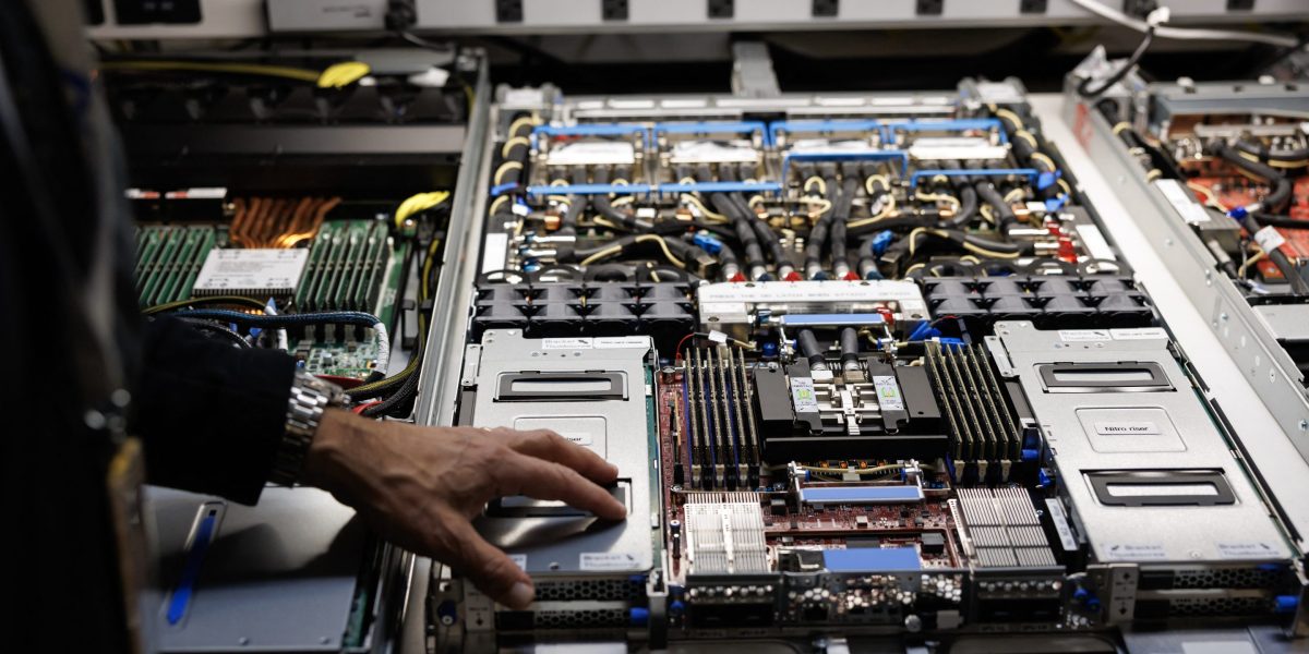 The latest ‘crack in the thesis’ for the trillion-dollar AI boom: Tokens are getting cheaper