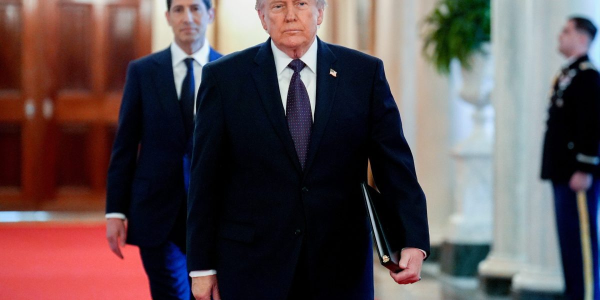 Kevin Warsh might have to get a lot less popular on Capitol Hill as bond yields soar and rate expectations turn hawkish