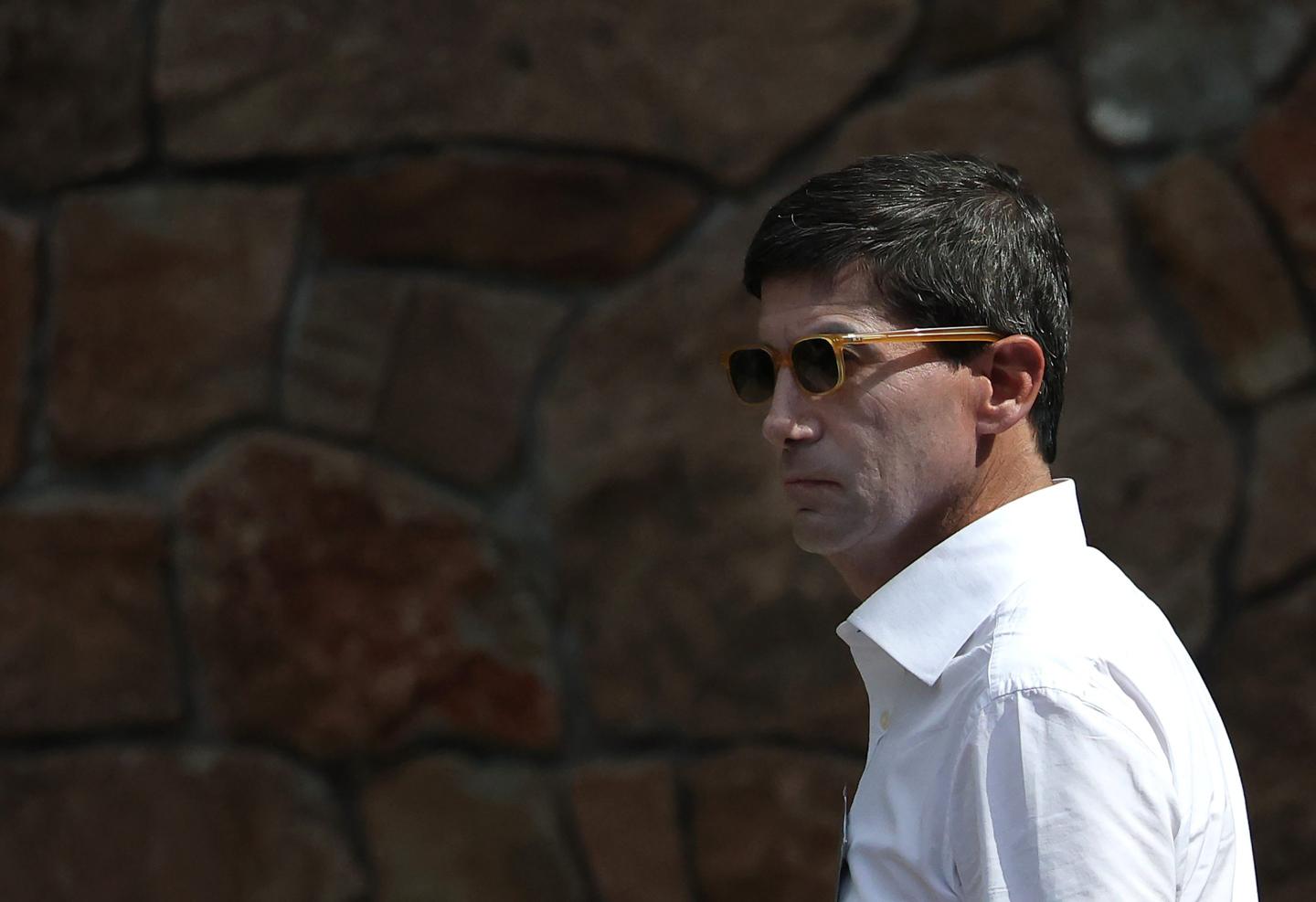 Kevin Warsh, chairman of the Federal Reserve, on a sunny day.