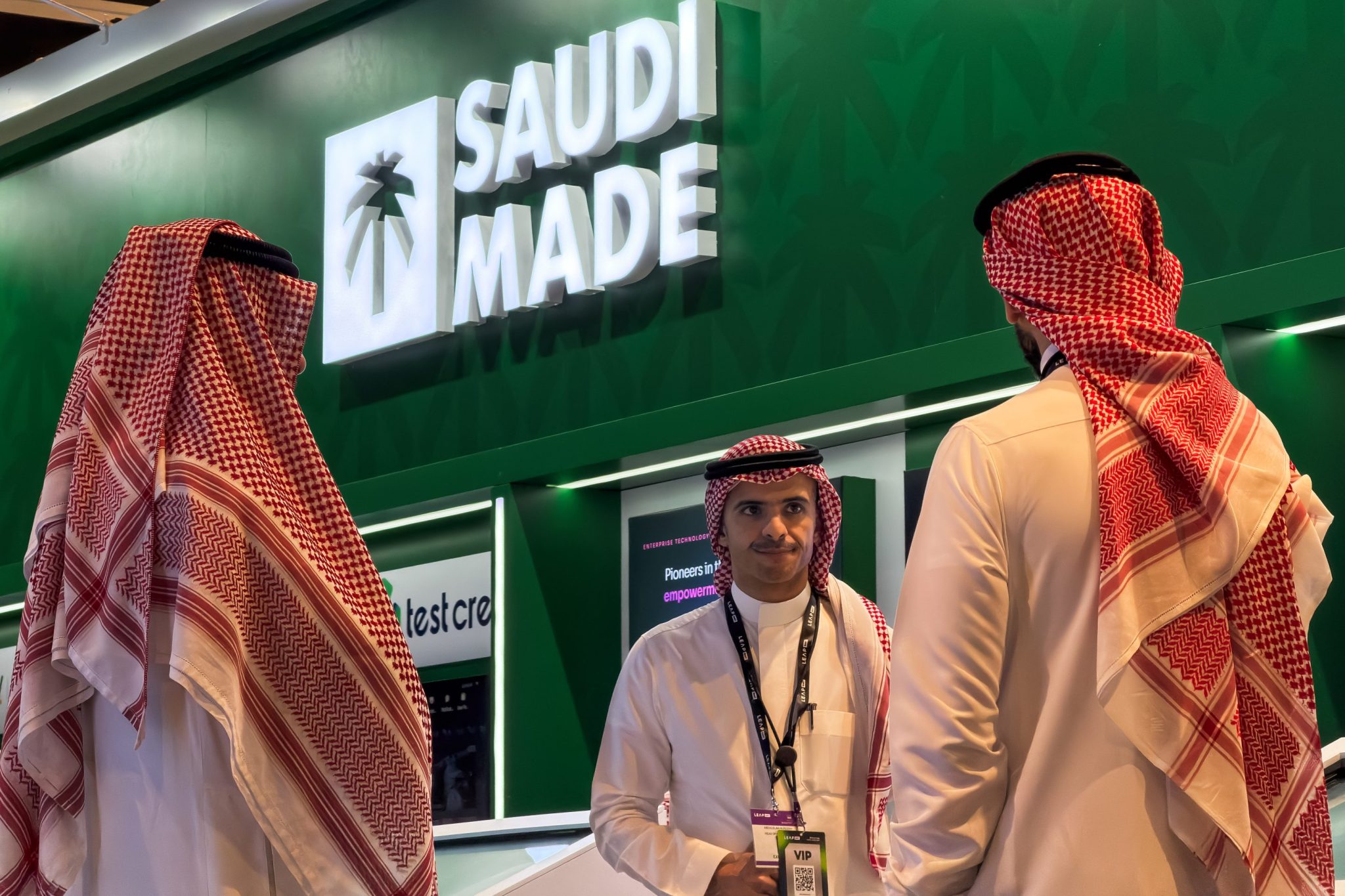 Saudi fires up Gulf AI race with $15 billion tech deals at LEAP
