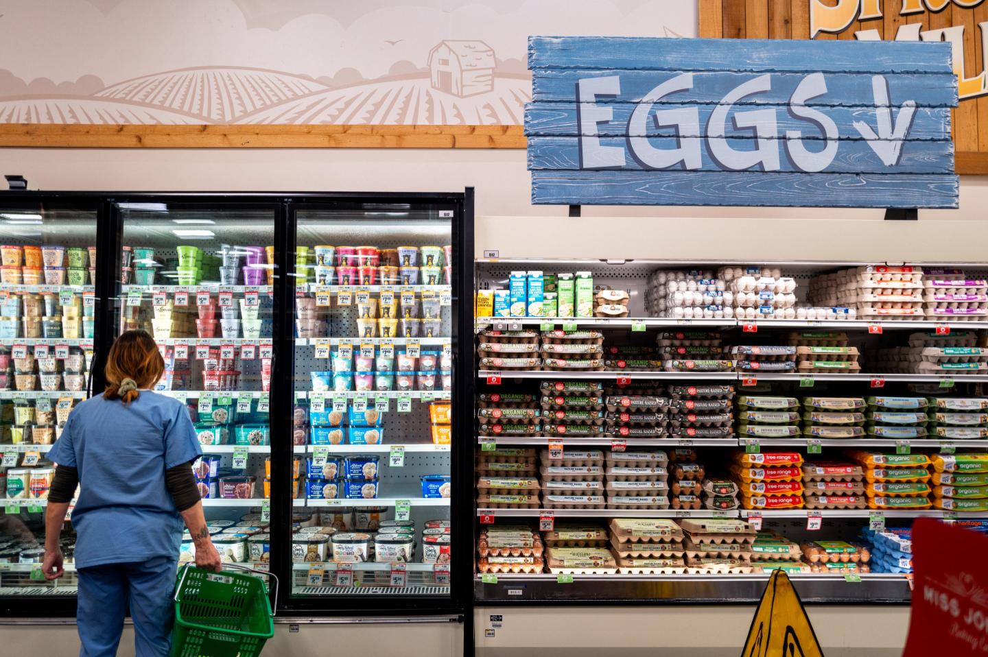A shopper browses a grocery store in Austin, Texas, amid growing concern over food recalls.