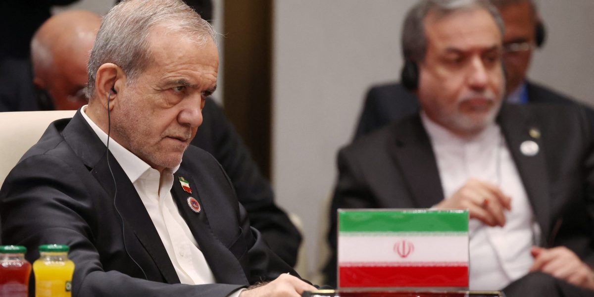 Iran says it's ready to return to its ceasefire with the US—hours after the two sides exchanged fire again