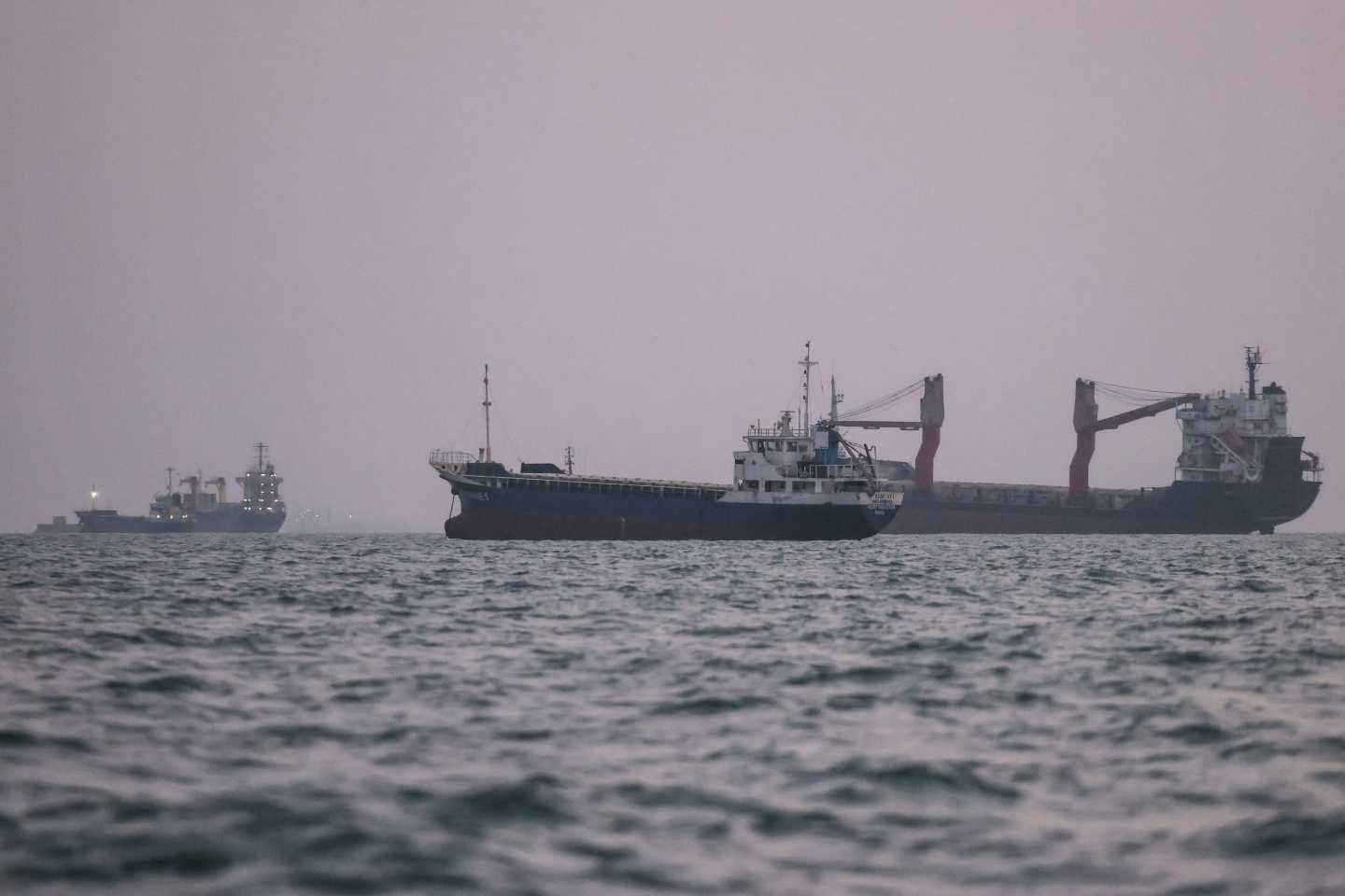 Oil prices dive on signs of Hormuz diplomacy while Saudi Arabia is left hanging in fight against an Iranian ally threatening crude’s other chokepoint