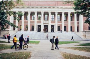 Harvard's Z-List Admissions Favor Wealthy and Connected
