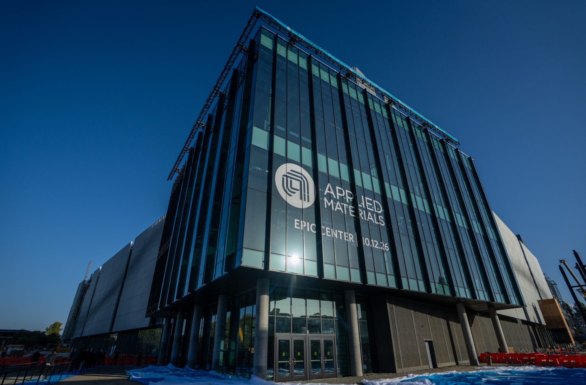 Applied Materials’ $5 billion AI lab aims to cut chip development time in half—and restore Silicon Valley’s edge