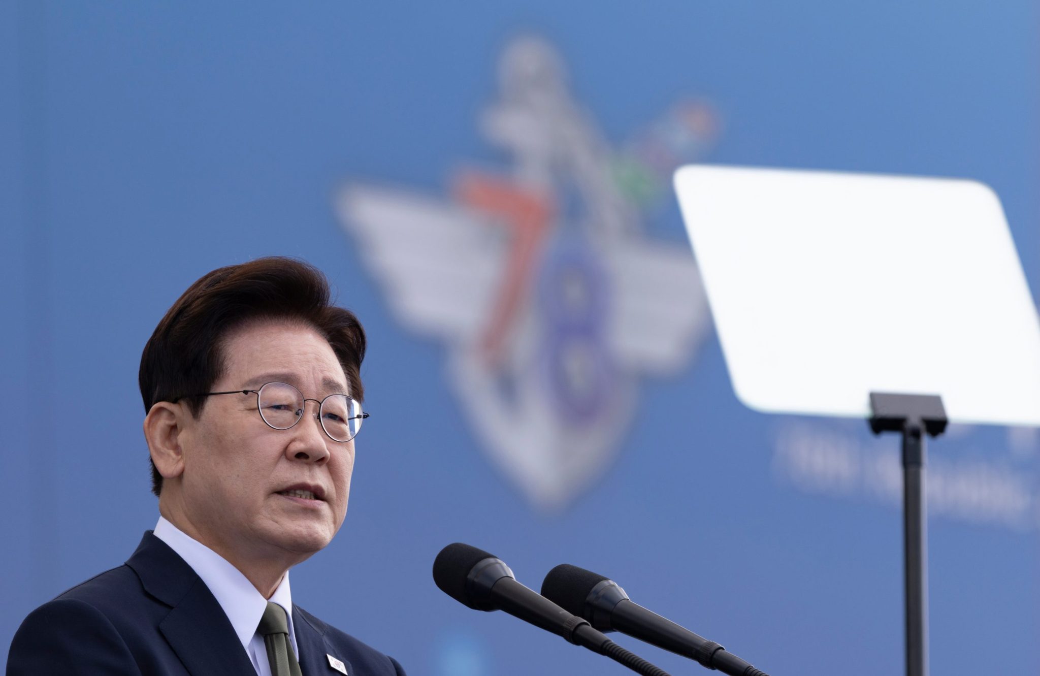 ‘Secure our security through our own strength’: South Korea tests its first homegrown hypersonic weapon a week after North Korea’s own launch