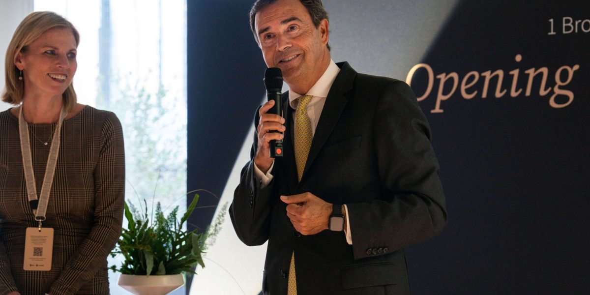 https://fortune.com/img-assets/wp-content/uploads/2026/10/Christian-Ulbrich-JLL_1-1-e1790861304325.jpg?resize=1200,600