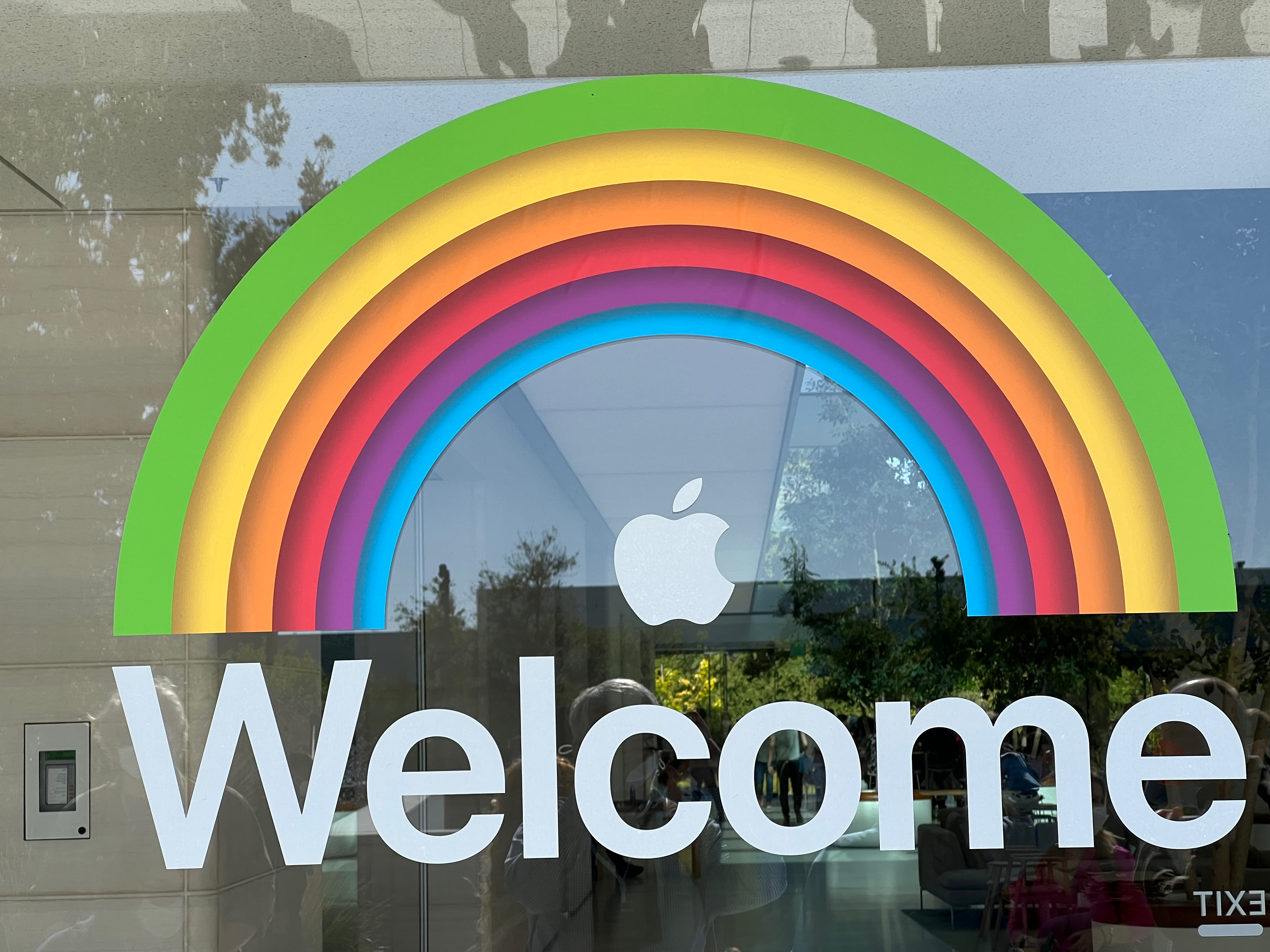 fortune.com - Tatiana Sataua - What Apple's hand-embroidered product launch reveals about advertising in the age of AI slop