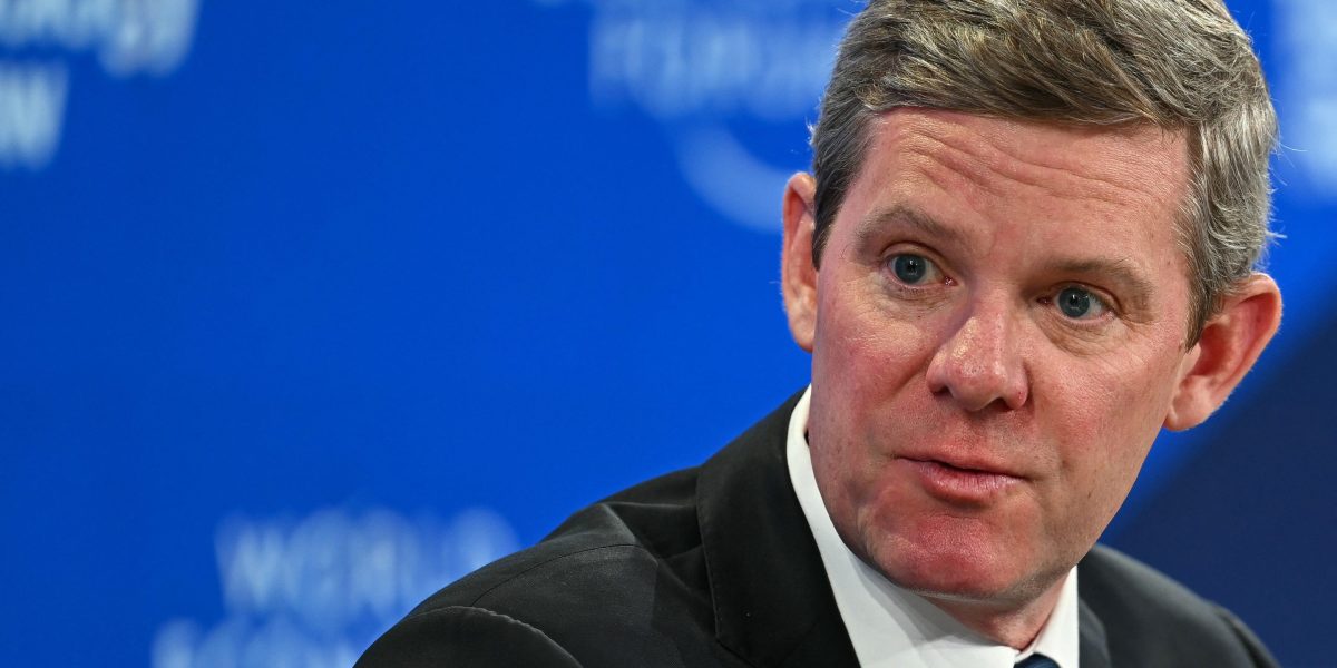 ‘The timing is notable’: China lets Visa start preparing to clear bank card payments, weeks before a third Xi-Trump meeting