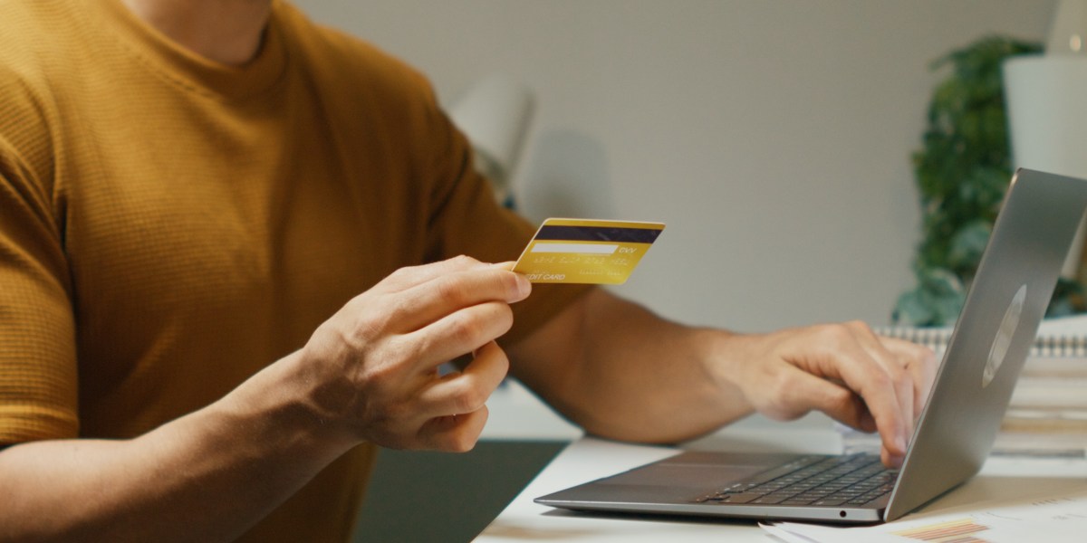 More than a third of Americans earning over $500,000 say they’re living paycheck to paycheck, Goldman Sachs finds