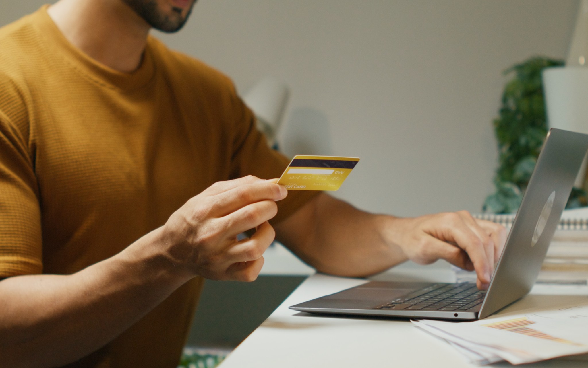 More than a third of Americans earning over $500,000 say they’re living paycheck to paycheck, Goldman Sachs finds